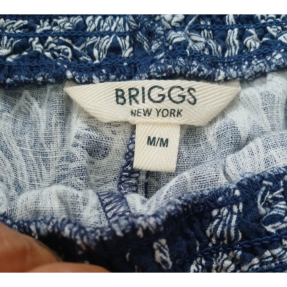 Briggs New York Blue Shorts with White Floral Pattern, Pockets, Medium - Picture 5 of 8